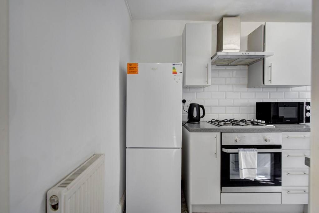 Holiday home 2 Bed House Sleeps 5 The Heart Of