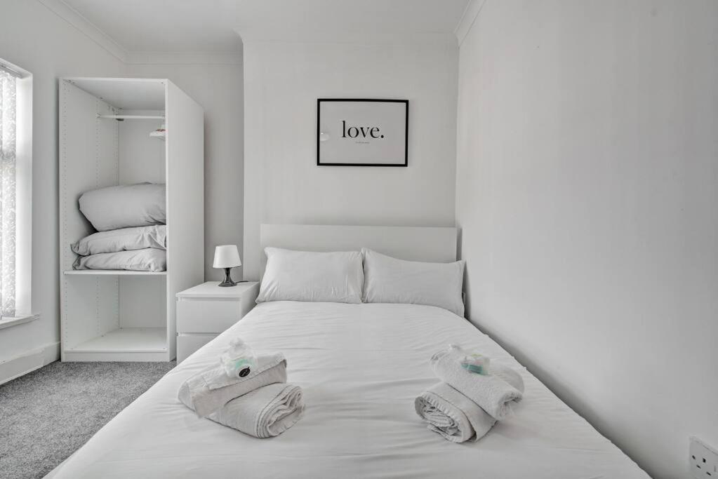2 Bed House Sleeps 5 The Heart Of *